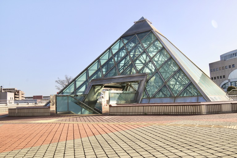 泉中央駅